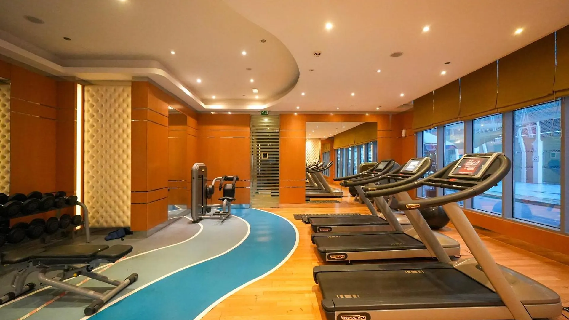 Luxurious 1Br Damac Maison Mall Street Very Near Dubai Mall By Anw