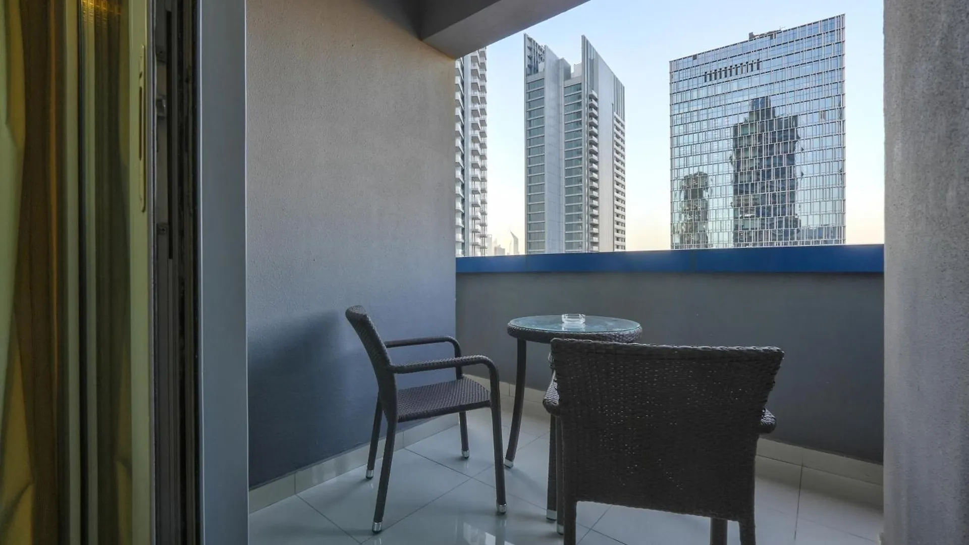 Apartment Luxurious 1Br Damac Maison Mall Street Very Near Dubai Mall By Anw