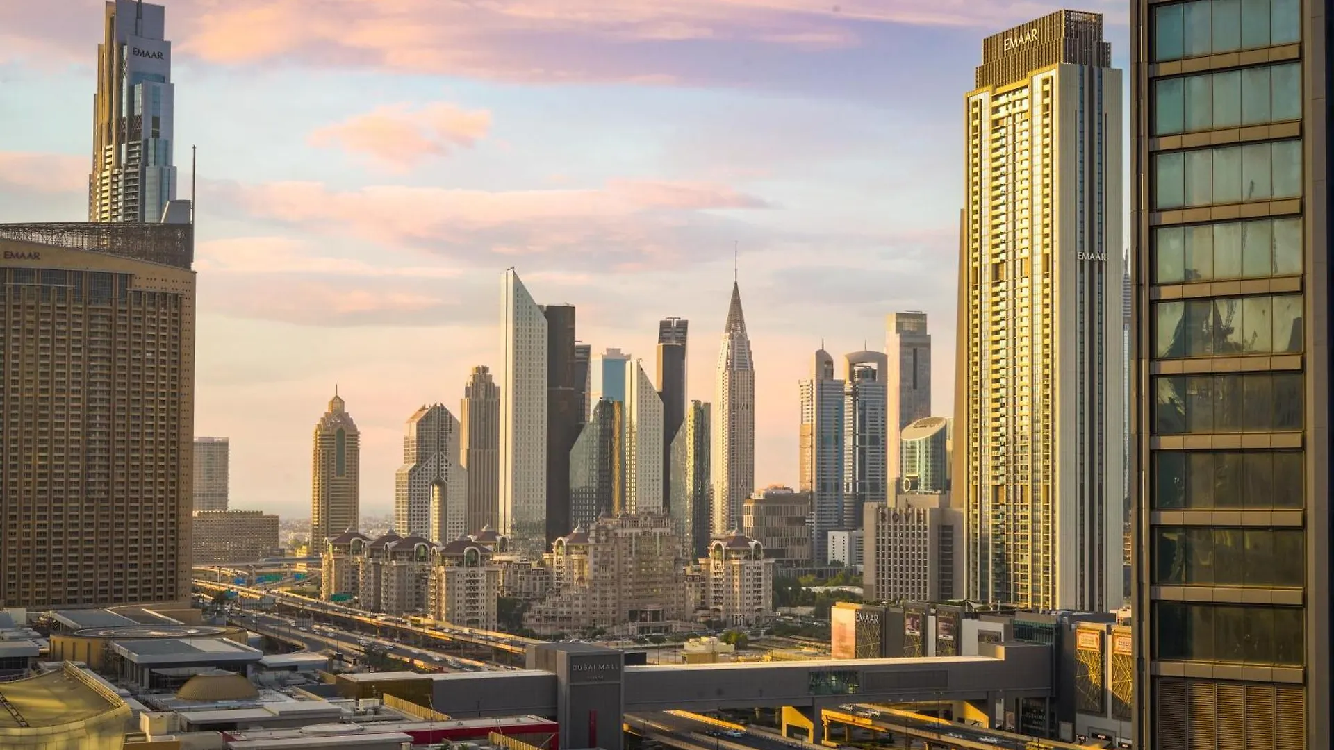 Luxurious 1Br Damac Maison Mall Street Very Near Dubai Mall By Anw 0*,